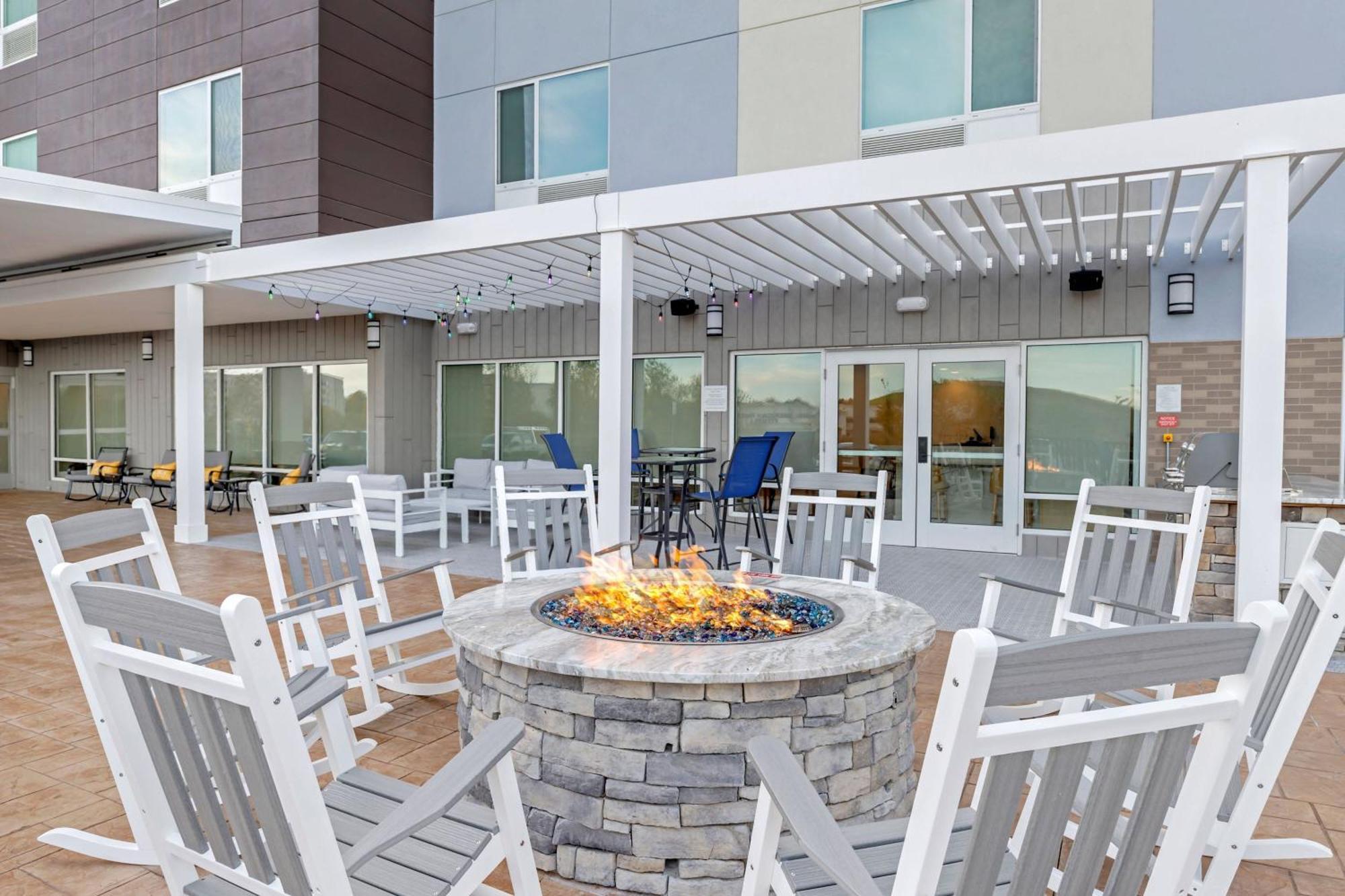 Towneplace Suites By Marriott Richmond Colonial Heights Exteriér fotografie